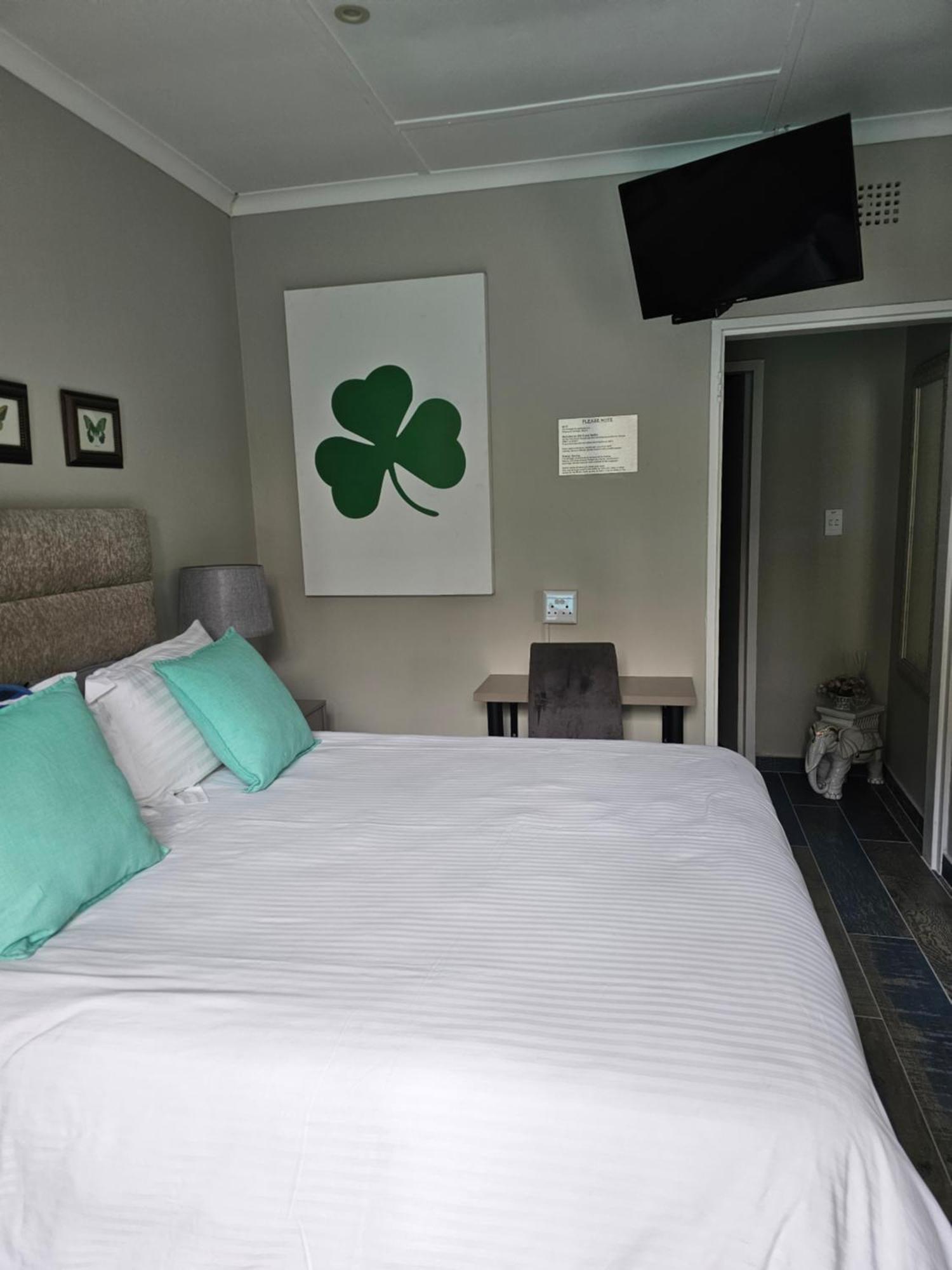 The Armagh Guesthouse Boksburg Extérieur photo