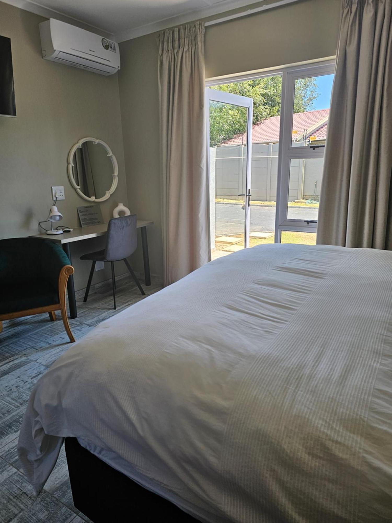 The Armagh Guesthouse Boksburg Extérieur photo